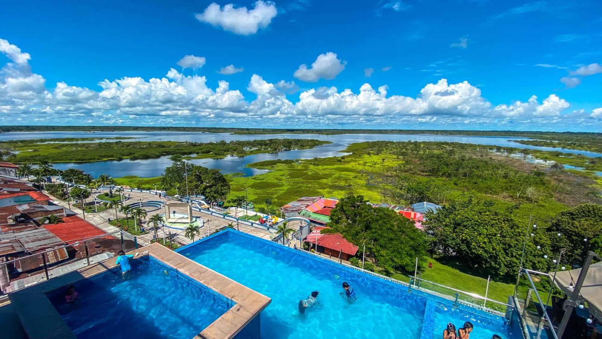 Hotel De Turistas Икитос Екстериор снимка
