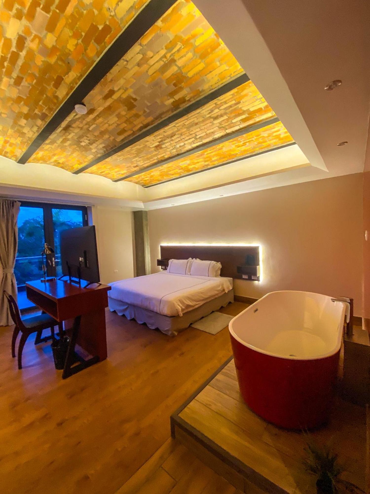 Hotel De Turistas Икитос Екстериор снимка