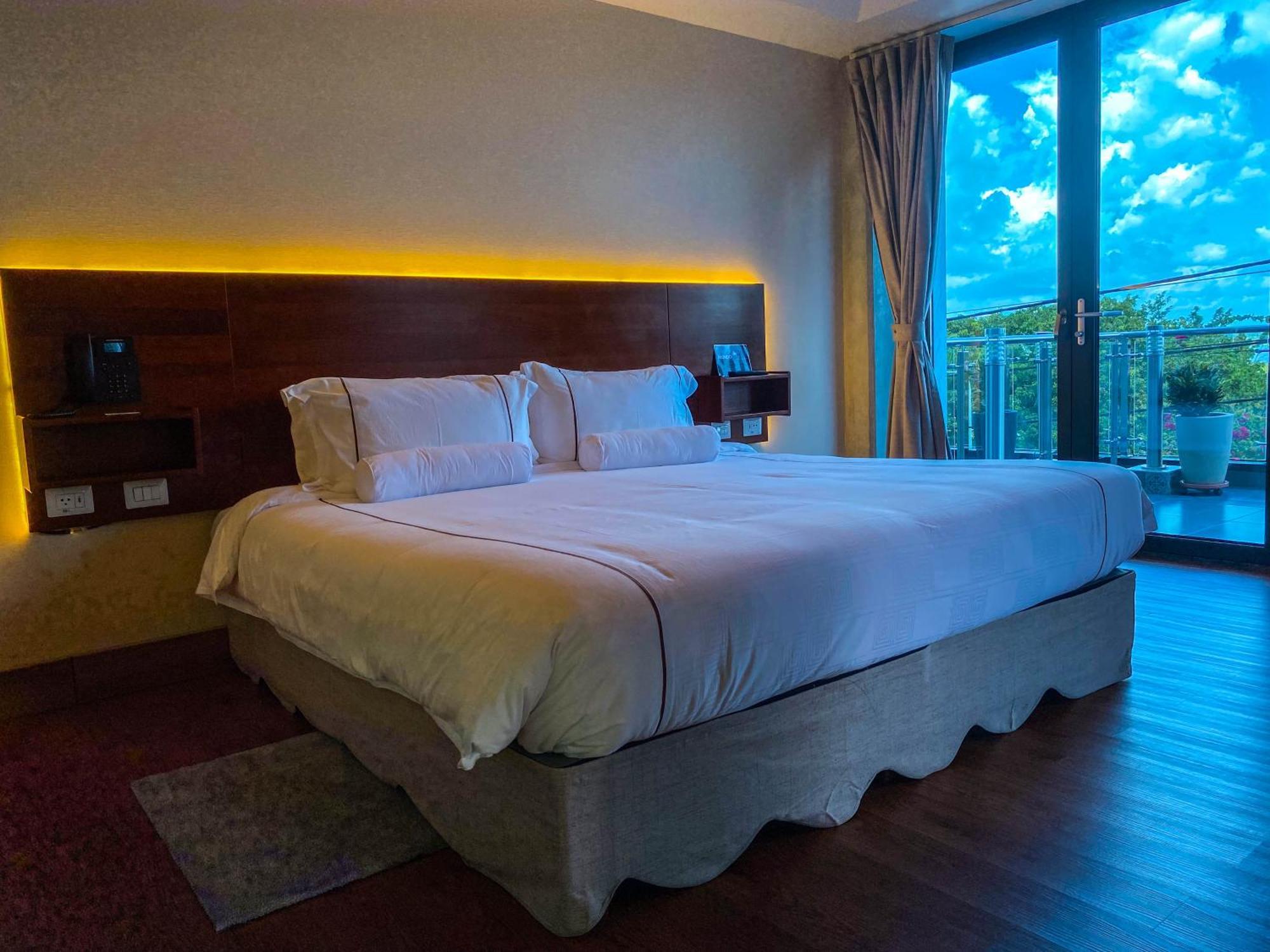 Hotel De Turistas Икитос Екстериор снимка